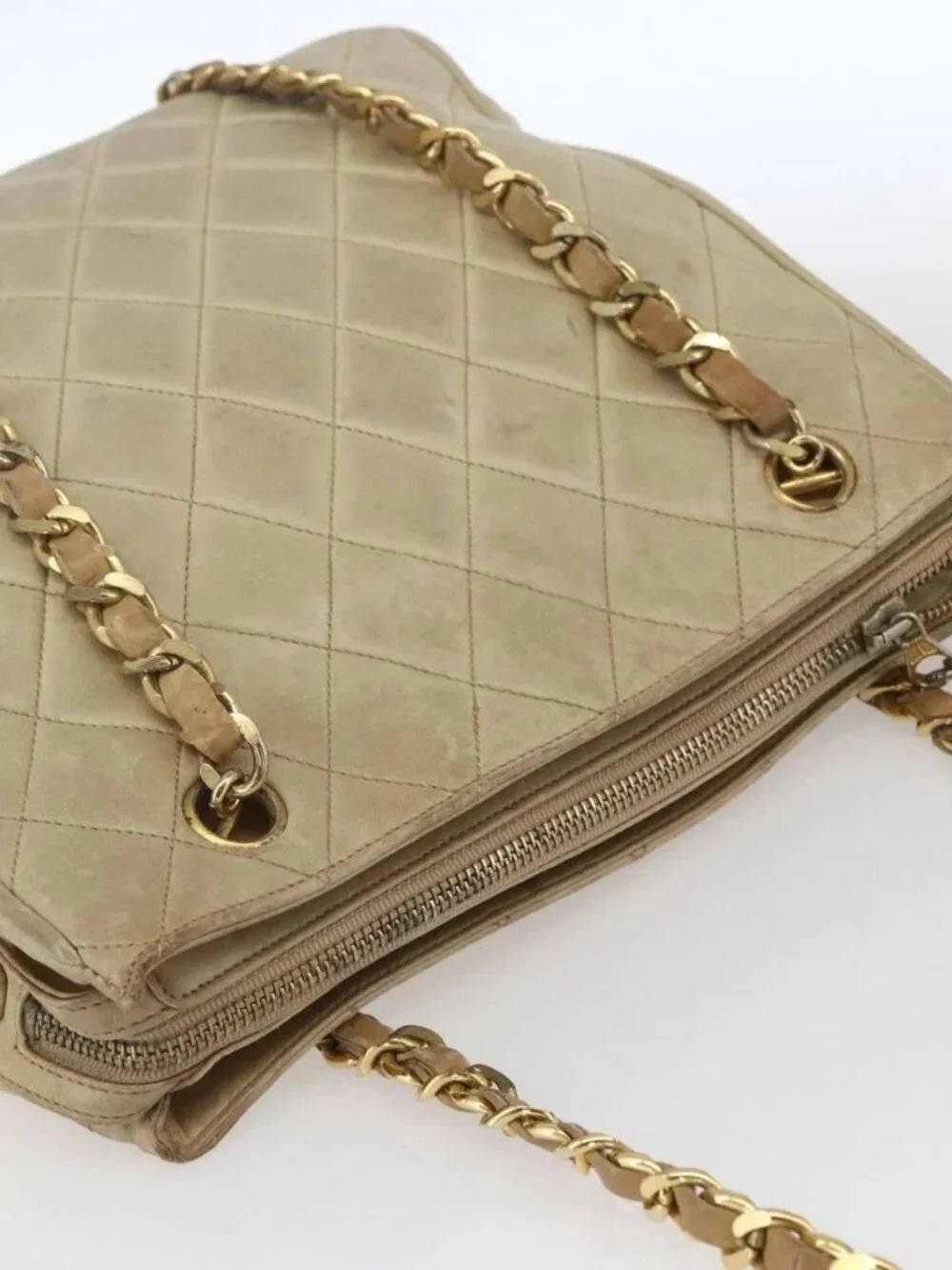 CHANEL Chain Matelasse Tote Bag Lamb Skin Beige Gold CC Auth bs32364